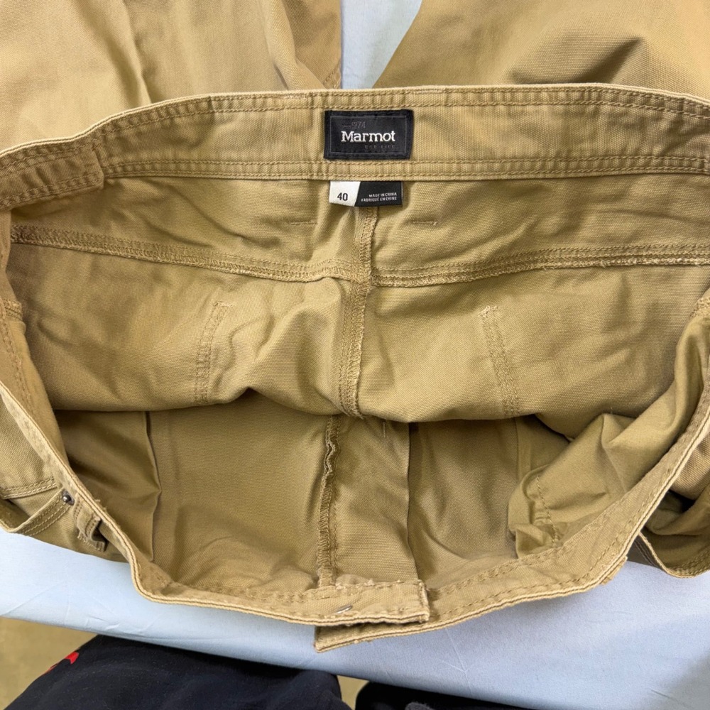 Marmot Mens Tan Canvas Work Carpenter Shorts Size 40 Brown Utility Hiking Rugged - Picture 6 of 16